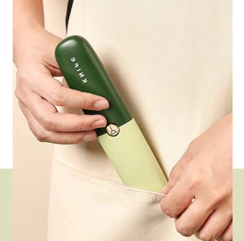 Multifunctional Knife & Peeler – 2-in-1 Kitchen Tool